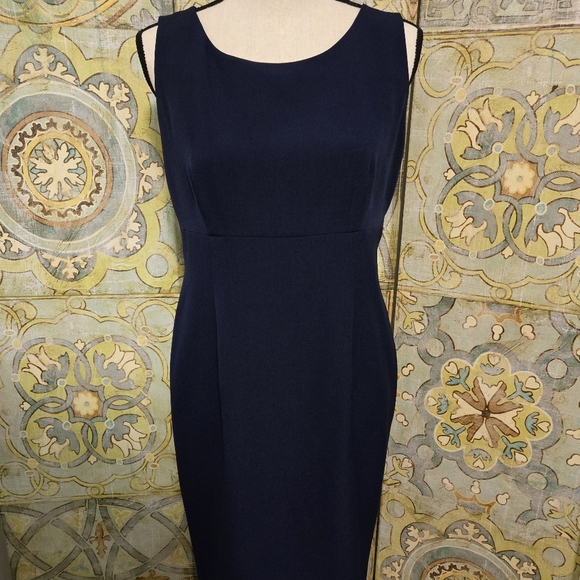 Kasper Navy dress with blazer. Dress size 8 and blazer size 10 - Picture 3 of 16